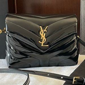 ❌SOLD❌ Authentic Yves Saint Laurent YSL Toy Loulou Puffer Patent Leather Bag